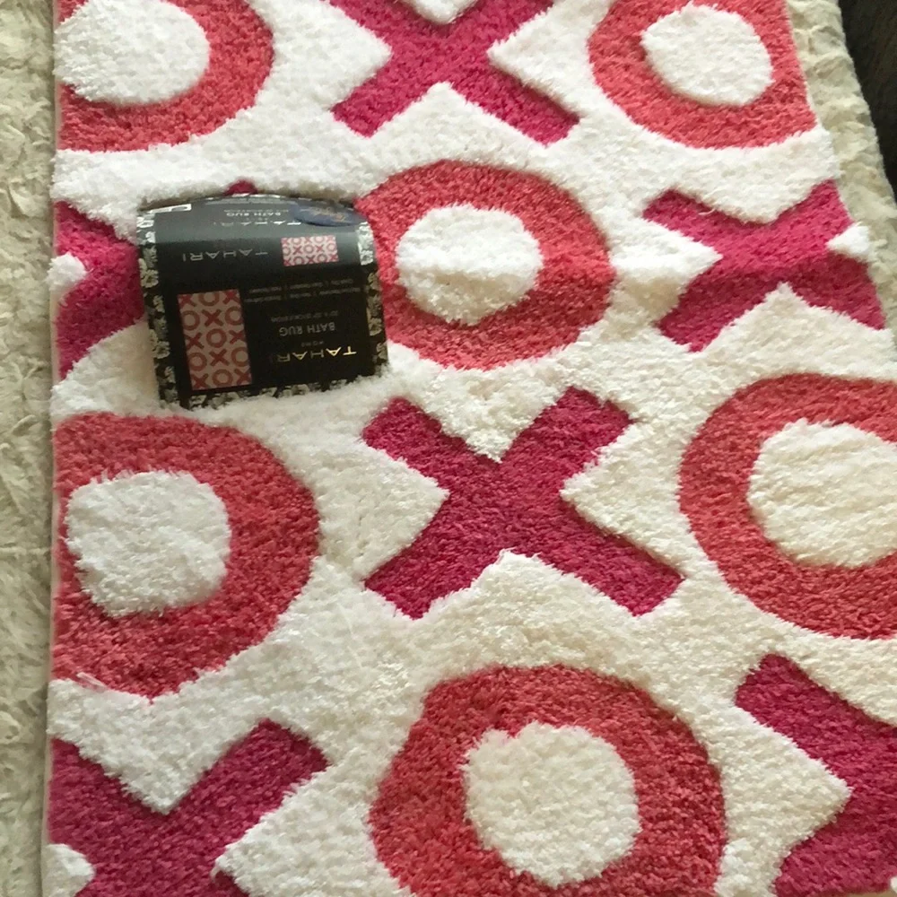 Tahari XOXO Bath Rug Mat